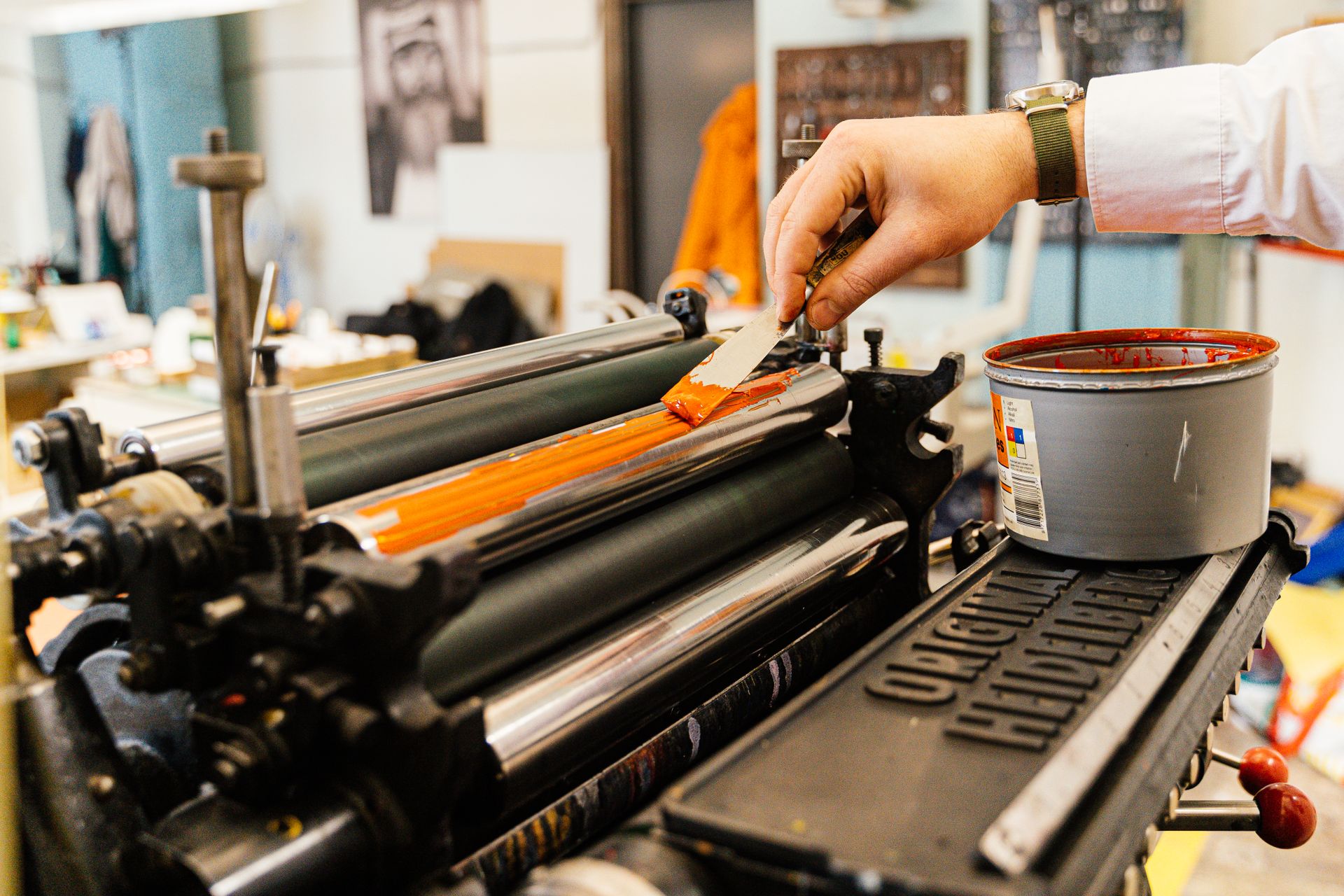 Ink being loaded into an original Heidelberg duct